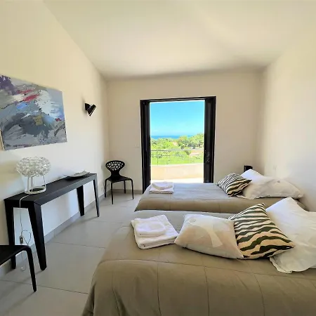 A Muredda Вилла *